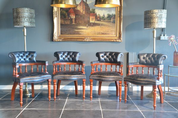 Captains chairs vintage black